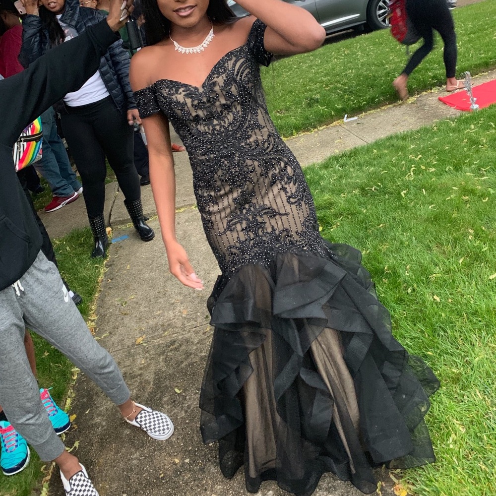 Black and Nude beaded tiered prom dress - Picture 3 of 8